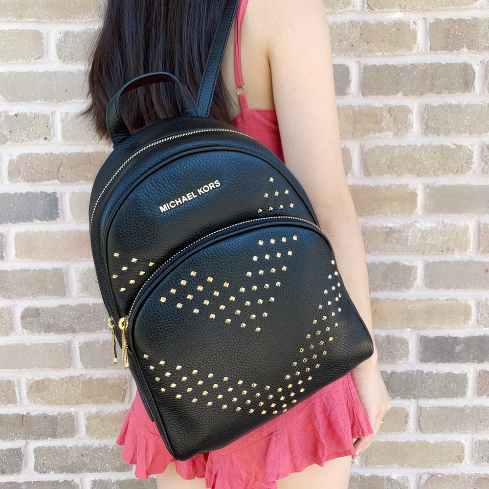 Gaby’sBags👜💕-NWTZ Michael Kors Backpack Studded - Picture 7 of 7
